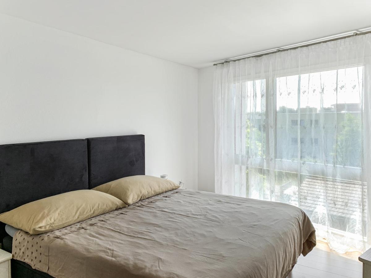 Haus Zur Lilie 호텔 Hinwil 외부 사진